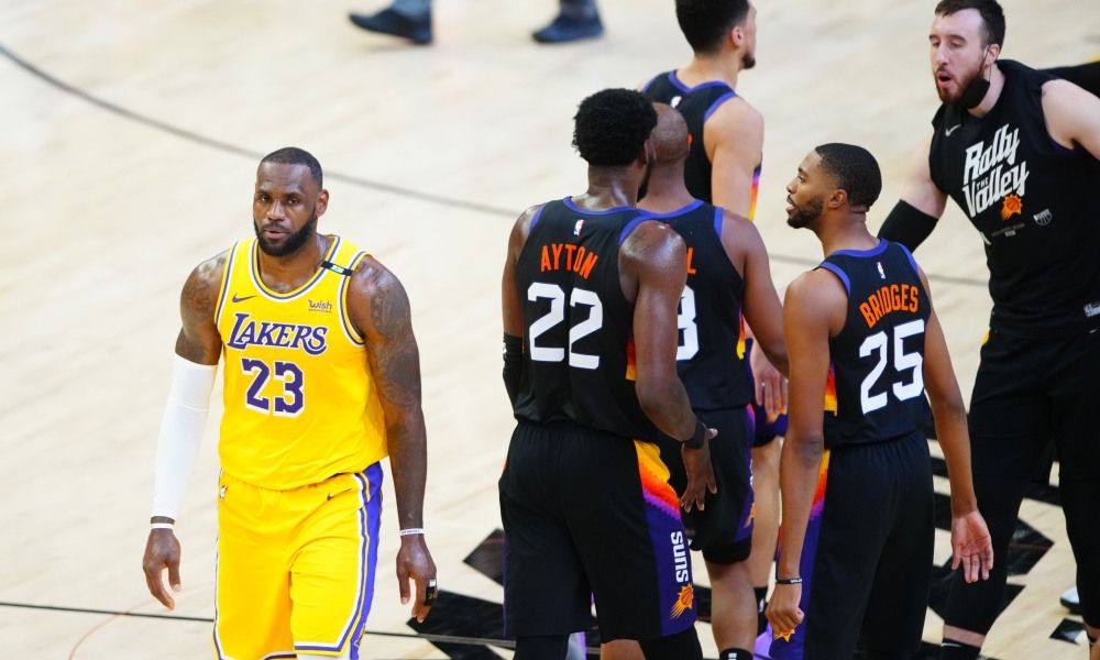 Los Angeles vs. Phoenix Prediction, Betting Tips & Odds │22 DECEMBER, 2021