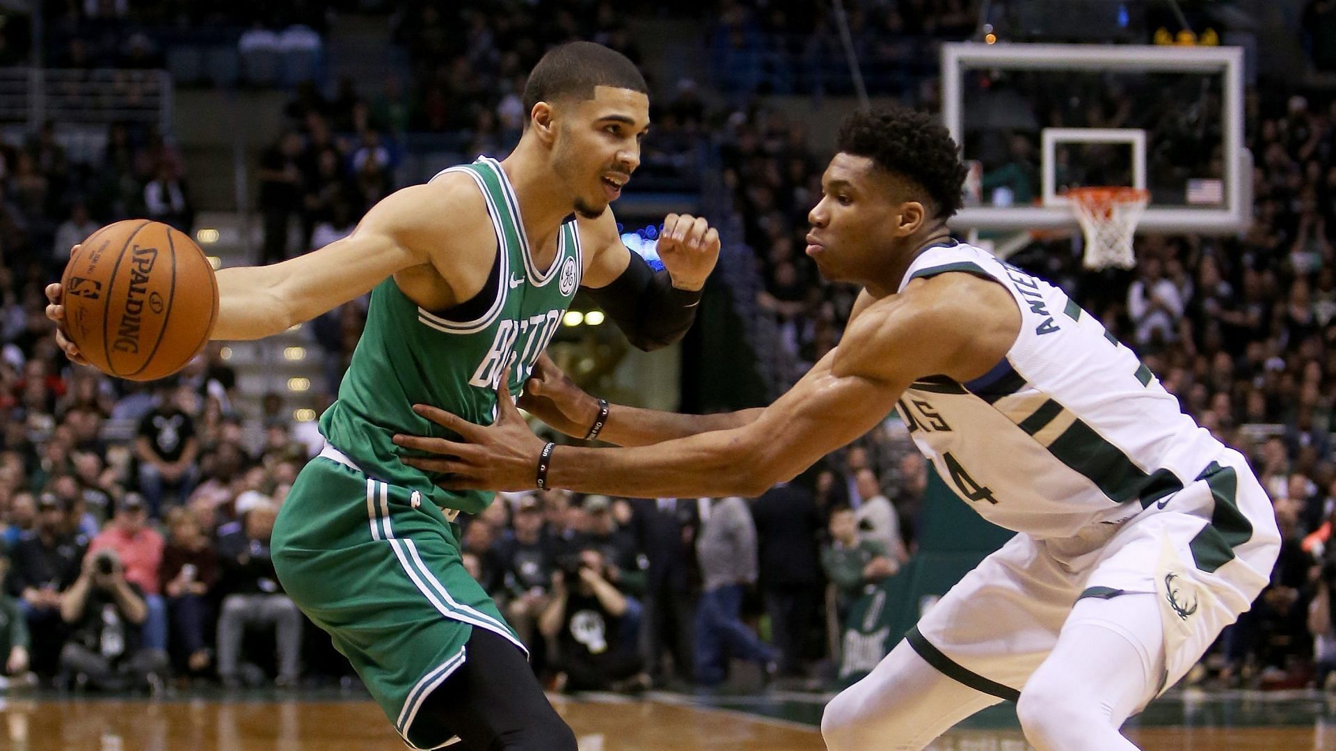 Bucks vs. Celtics Prediction, Betting Tips & Odds │25 DECEMBER, 2021