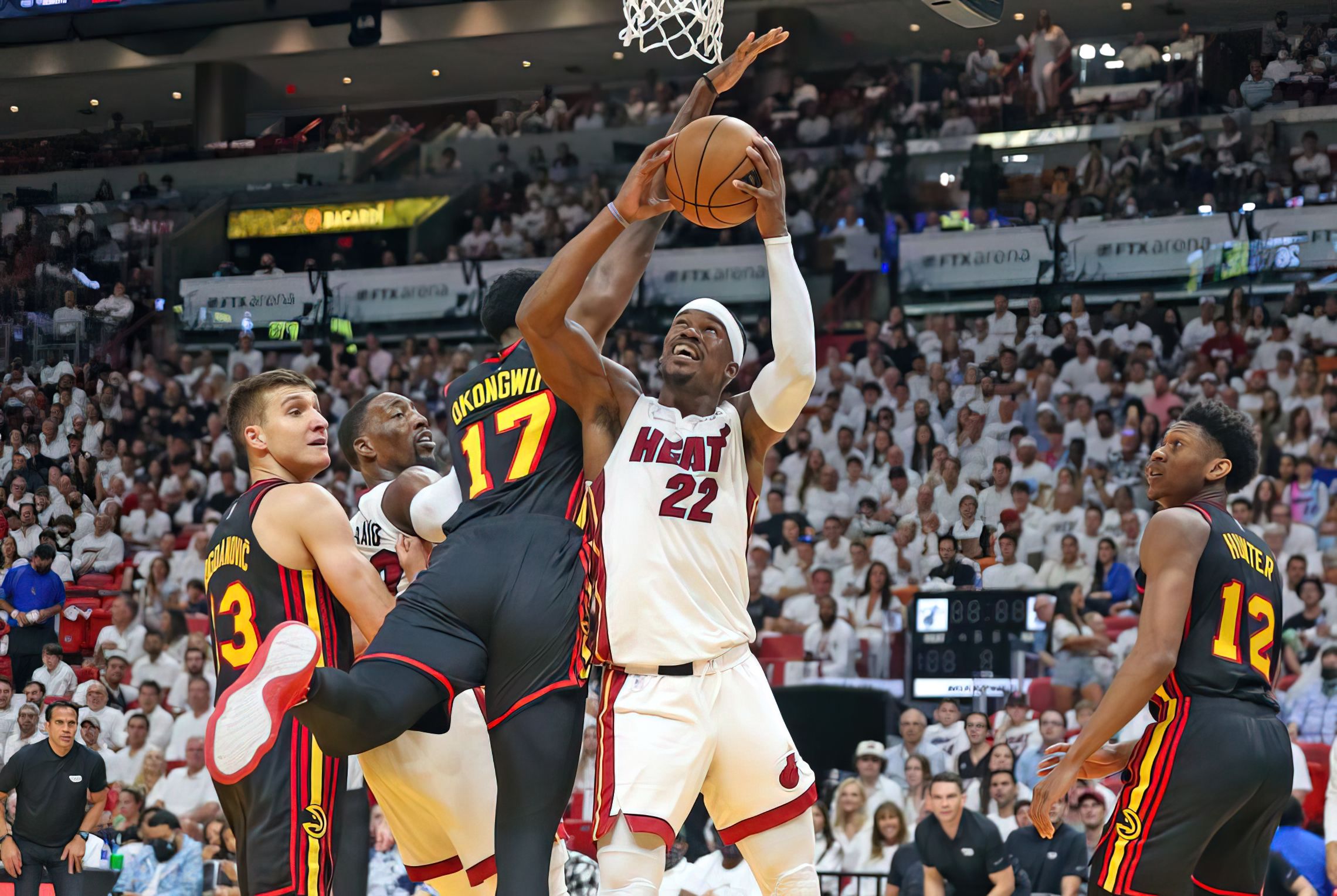 Atlanta Hawks vs Miami Heat Prediction, Betting Tips and Odds | April 19, 2022