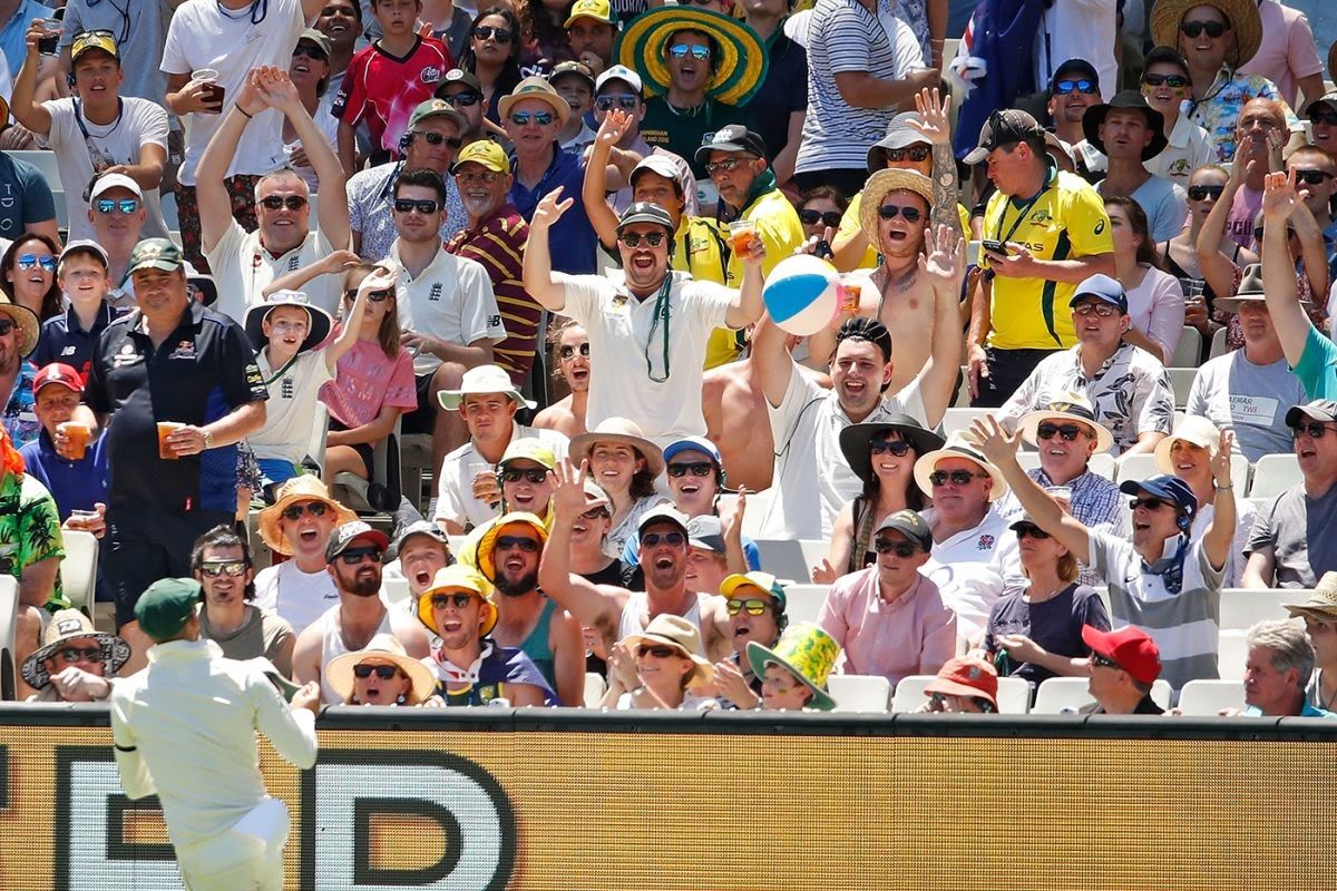 Australian Open and MCG Test opened to full capacity